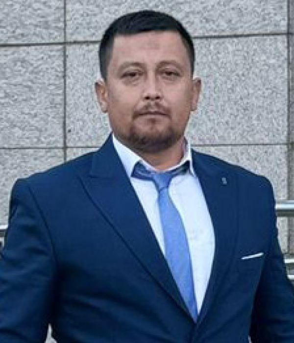 Hüseyin ZEYBEKOĞLU